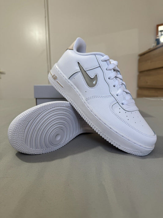 Nike Air Force 1 GS Trainers Size UK 6 White Sand Drift Leather Shoes BNIB