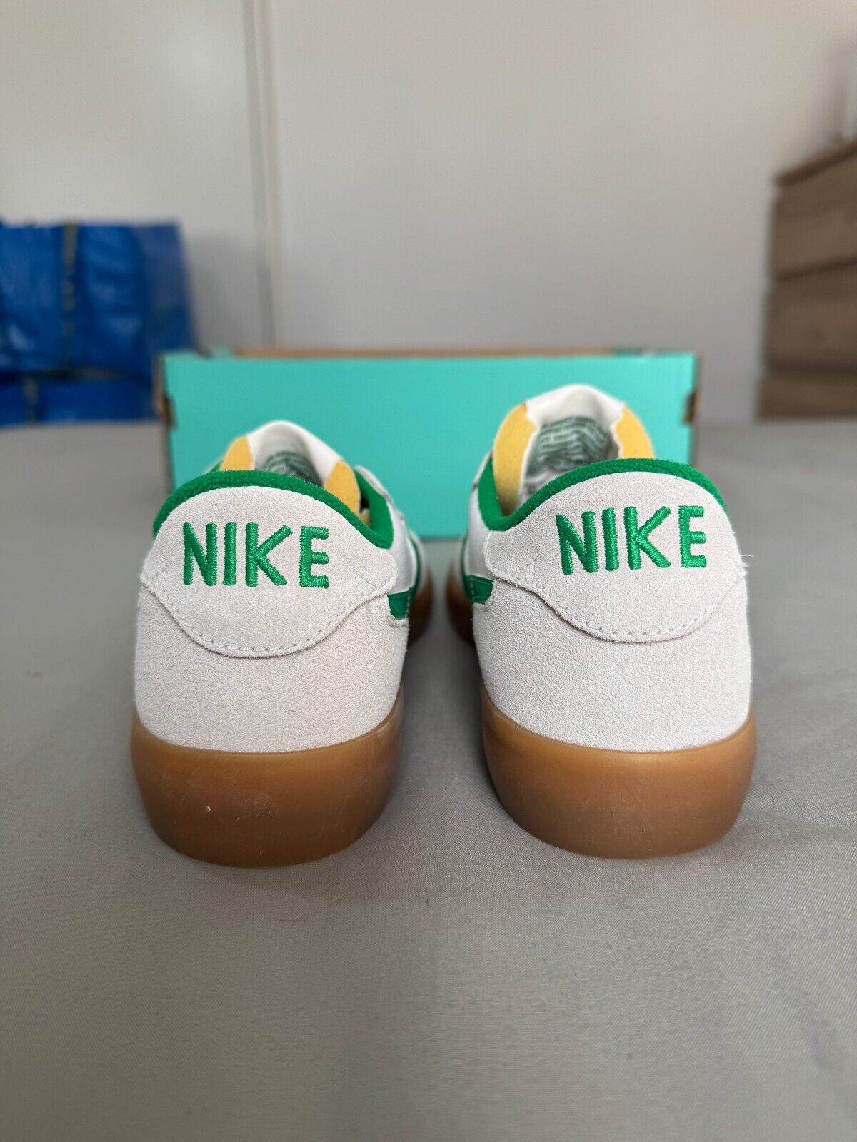Nike SB Heritage Vulc Men Trainers Size UK 4 Lucky Green White Skateboarding New