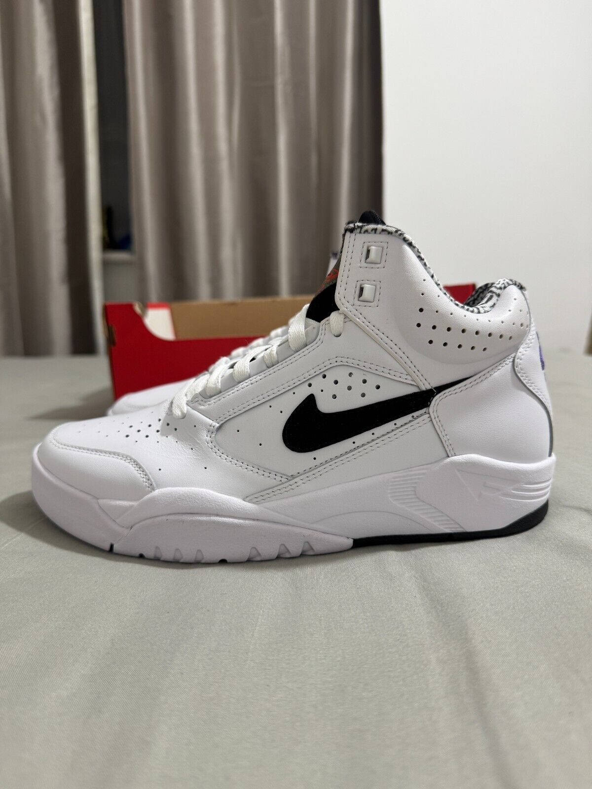 Nike Air Flight Lite Mid Men Trainers Size UK 6 White Black Leather Shoes New