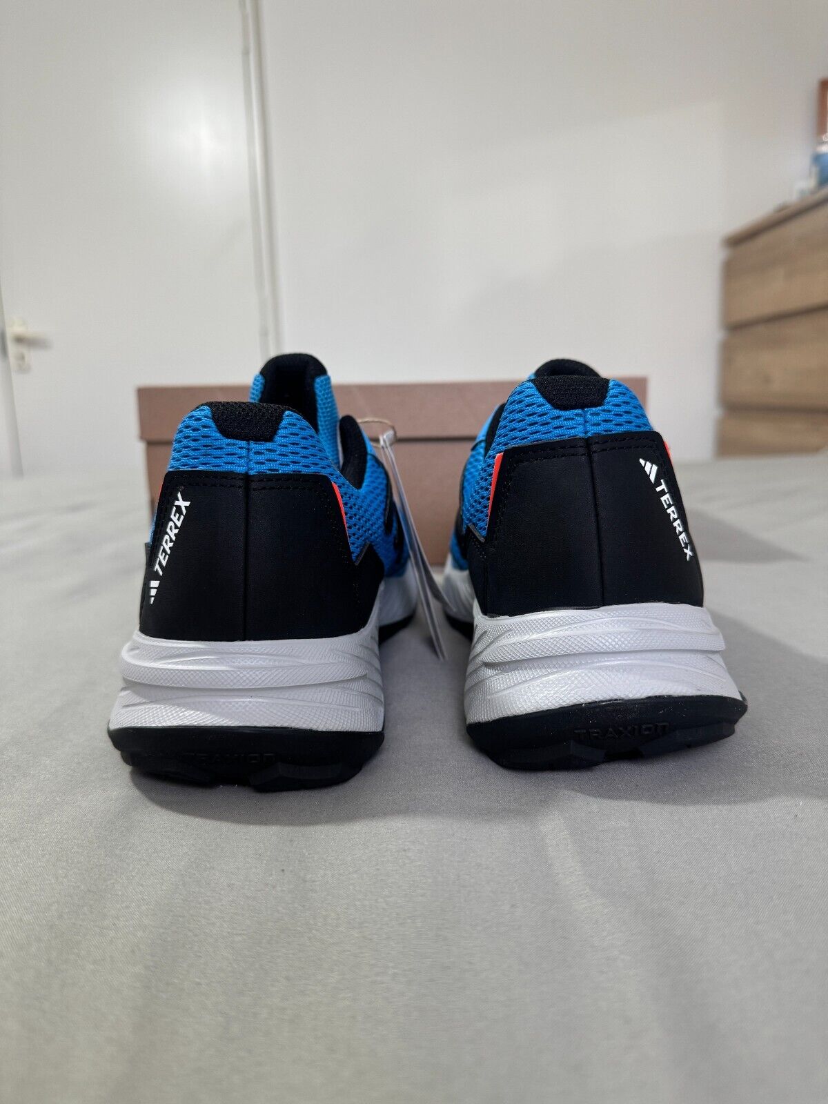 Adidas Terrex Tracefinder Men Trainers Black Blue trail Shoe BNIB Size UK 8,9,10