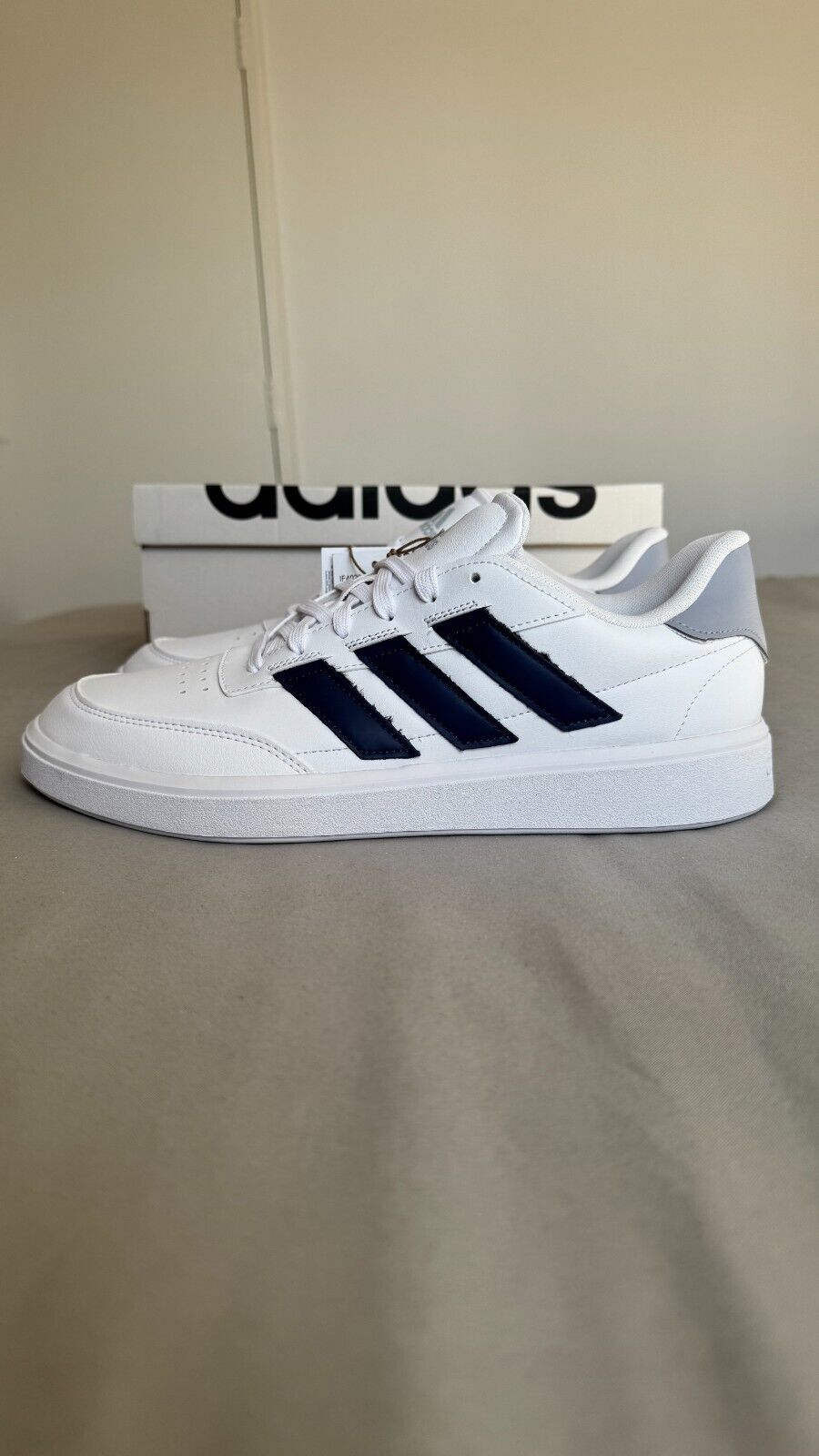 Adidas CourtBlock Men Trainers White Navy Low Tennis Shoes BNIB All Sizes