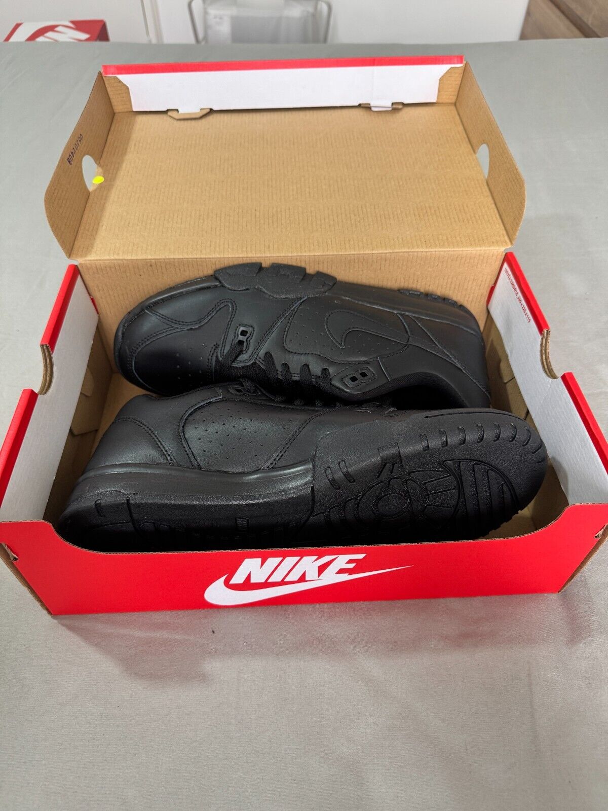 Nike Cross Trainers Low Men Sneaker Triple Black Leather Shoe Size UK 8,9,9.5,13